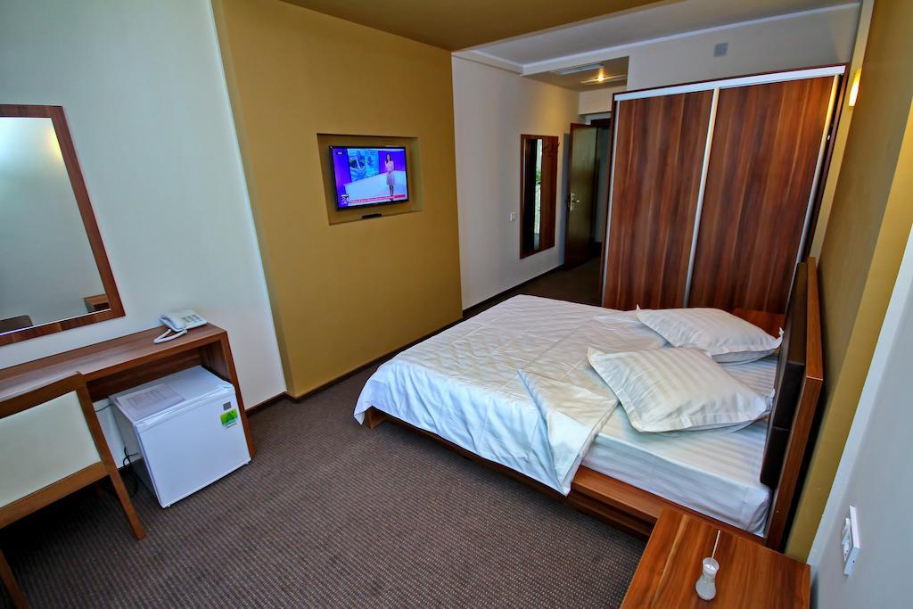 Hotel Eden Tulcea Camera foto