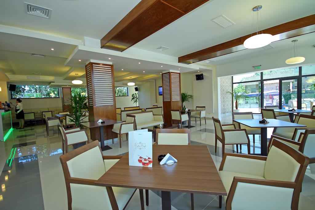Hotel Eden Tulcea Esterno foto