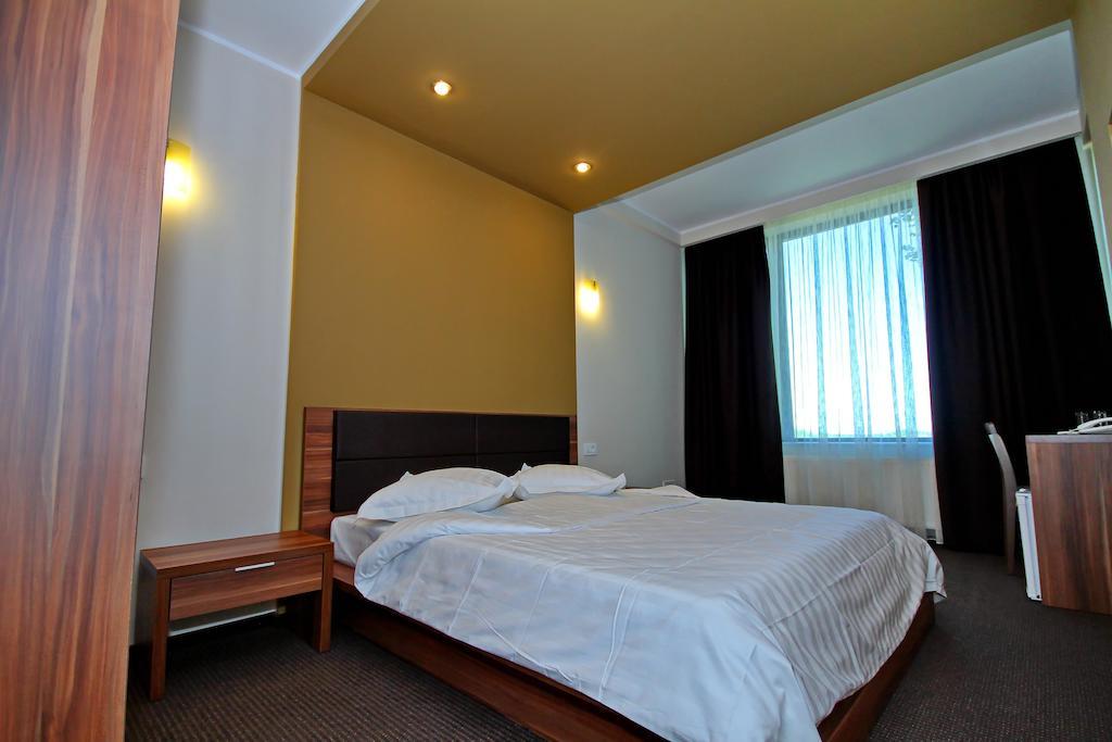 Hotel Eden Tulcea Camera foto