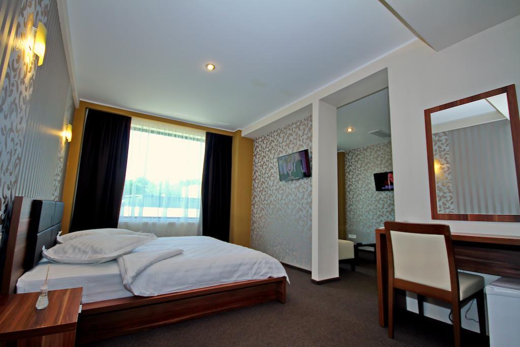 Hotel Eden Tulcea Camera foto